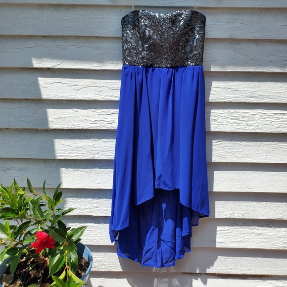 Gianni Bini Dresses & Skirts - GB Strapless High Low Dress